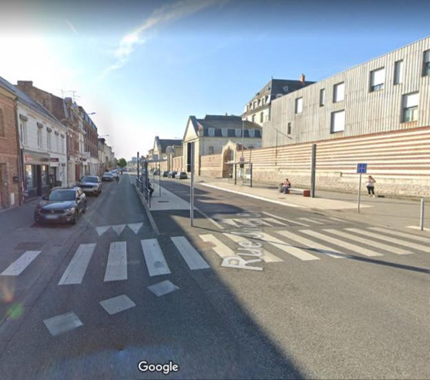 Superbe Studio Hyper Centre Tout Equipe Wifi Netflix 2Pers Amiens Bagian luar foto